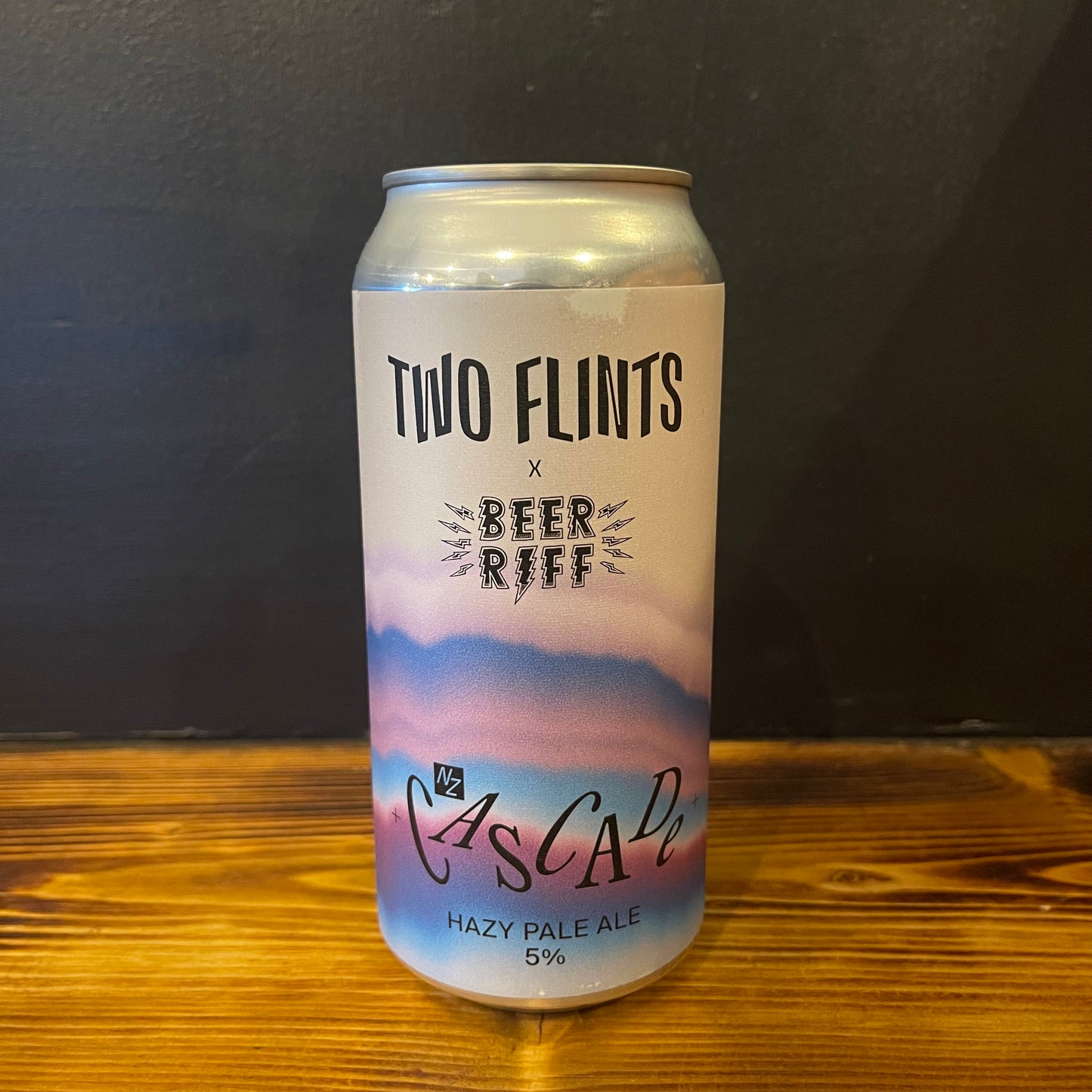 TWO FLINTS + BEER RIFF NZ CASCADE PALE 5.0%